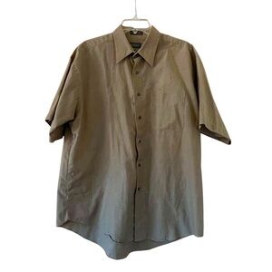 Van Heusen Men’s Large Brown Short Sleeve Button Down Shirt